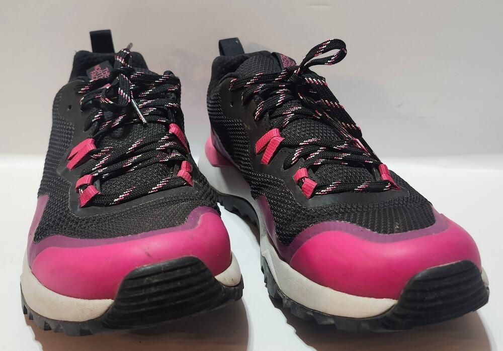 The North Face Womens 9 FUTURELIGHT Waterproof Trail Hiking Shoes NF0A3YUQ